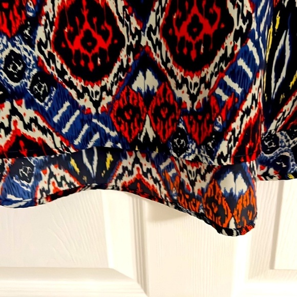 EXCELLENT CONDITION! lovers and friends long sleeve colorful blouse size M - Picture 10 of 12